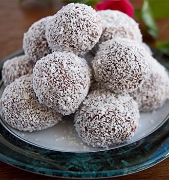 Cacao coconut balls.